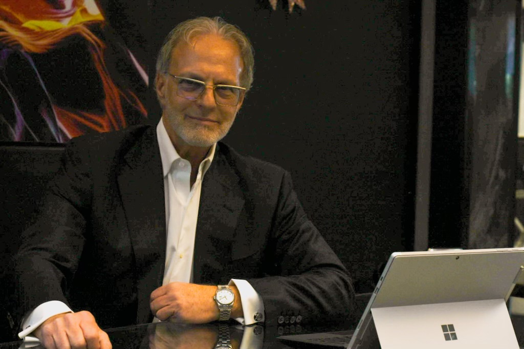 Carey Erwin - Professional Photo