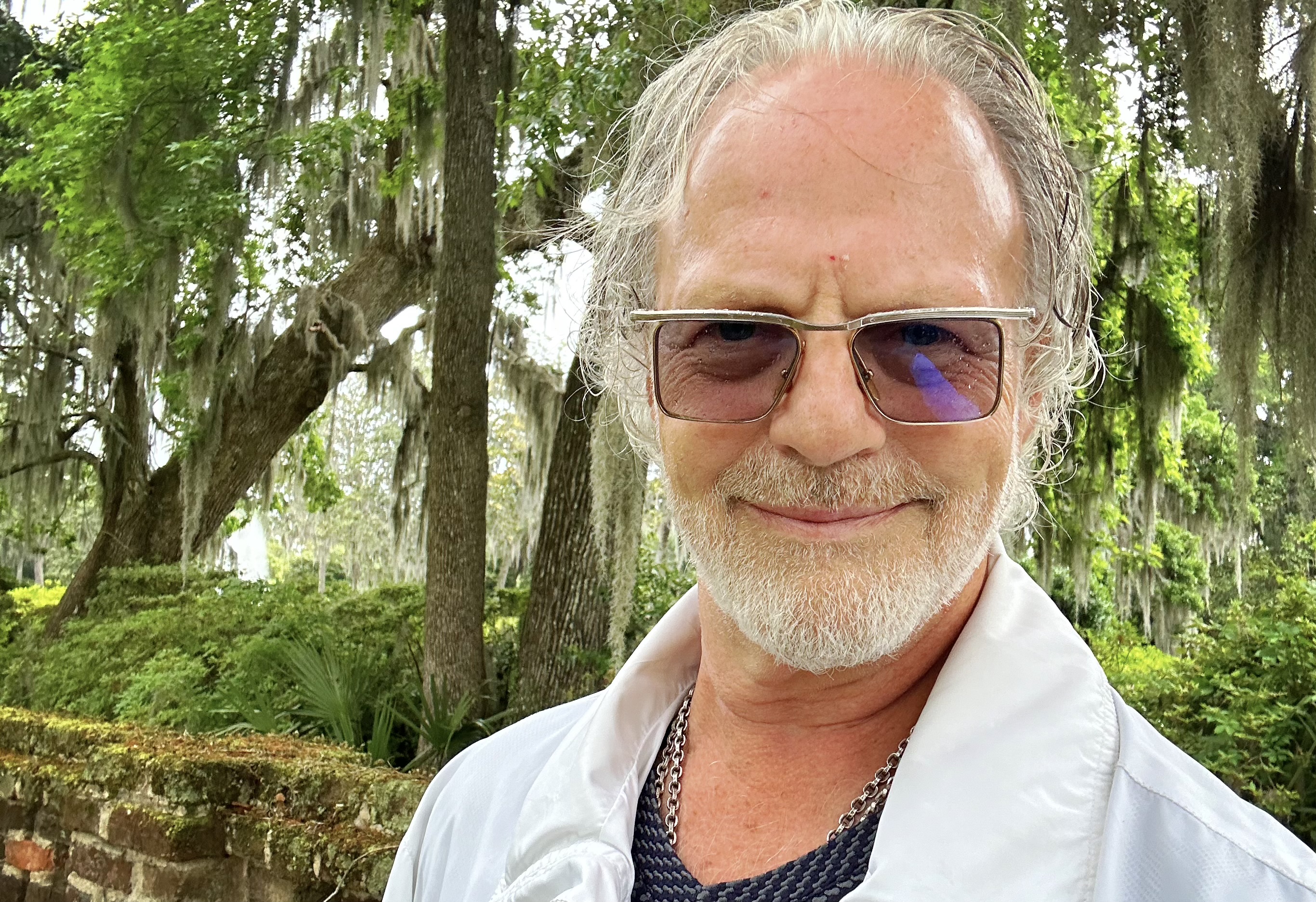 Carey Erwin - Casual Photo